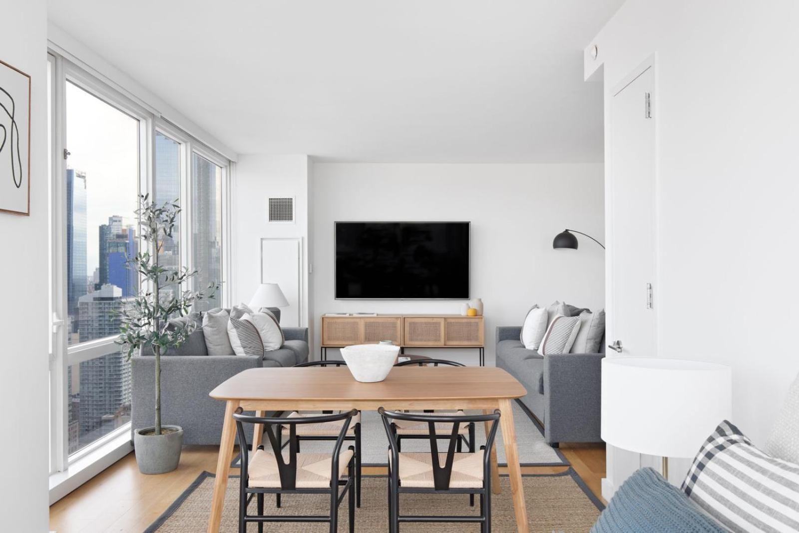 2 Beds 1,5 Bath Breathtaking Views Apartment